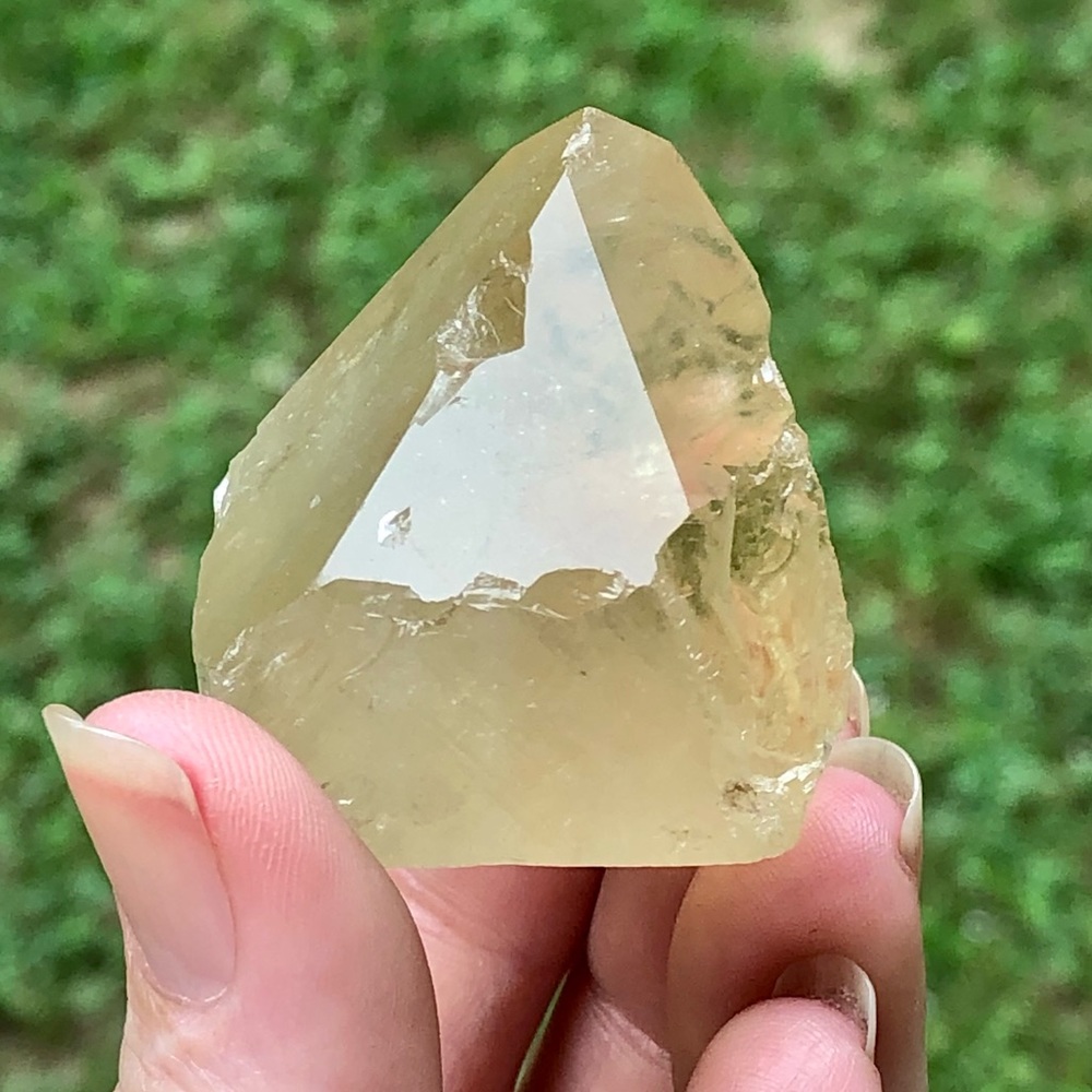 Natural citrine